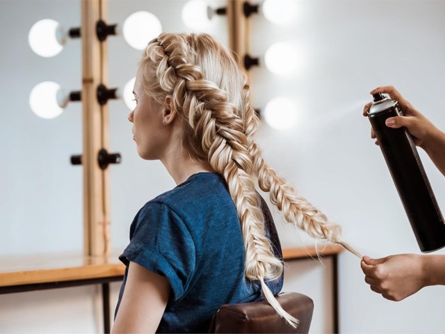 6 estilos de peinado que quedan espectaculares con extensiones de anilla