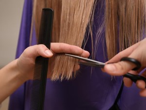 ¿Cuántos centímetros hay que cortar para sanear el cabello?